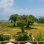 Seafront Luxury *