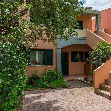 Seafront Luxury Apartmán